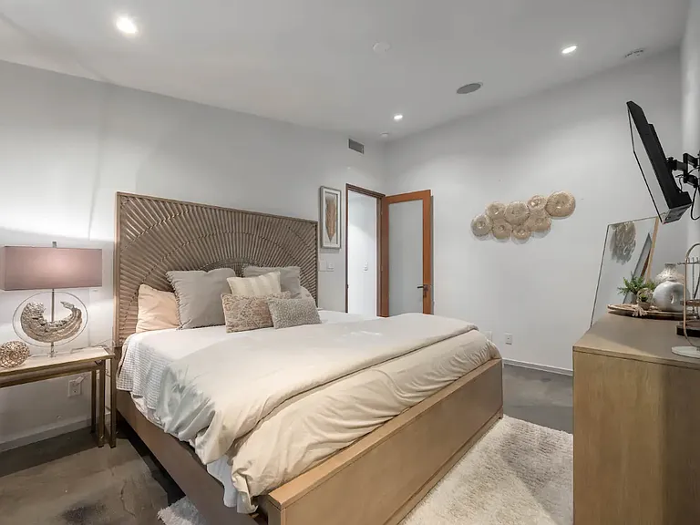 3217 Oakley Dr — Photo 20