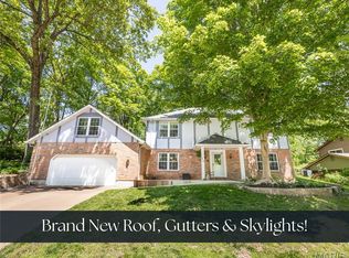 14 Shallowbrook Dr, O'Fallon, IL 62269