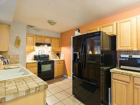 3rd image of 3704 46th Avenue Dr W