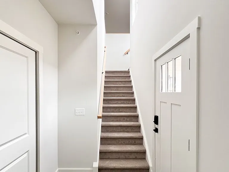 Excelsior North Greenbush — Photo 2