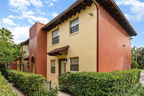 1515 Catherine St Photo 1