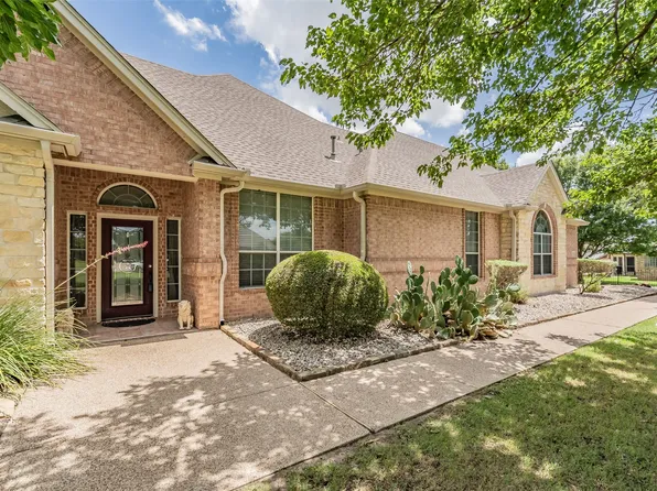 1049 Van Zandt Ct, Haslet, TX 76052