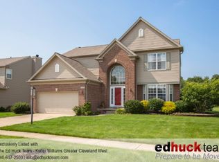 35970 Bentley Dr, Avon, OH 44011