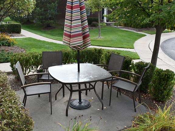 4th image of 18104 Adri Cir
