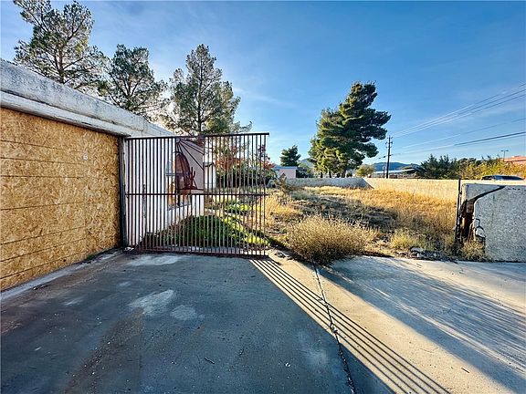 5th image of 2790 E Jagerson Avenue