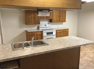 810 N 71st St, Kansas City, KS 66112