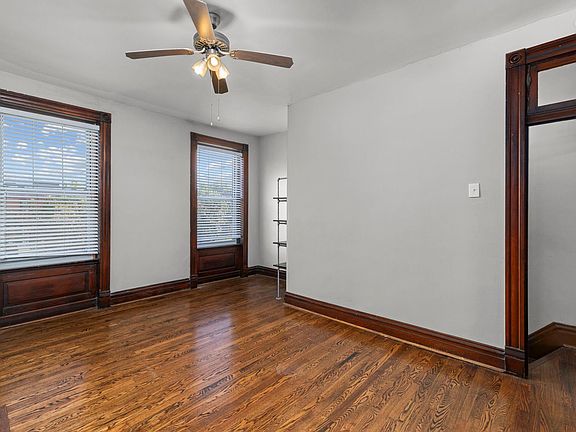 5th image of 2320 Russell Blvd #2322A