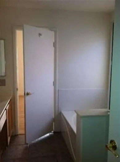 3 bed, 1436 sqft, $1,950 — Photo 3