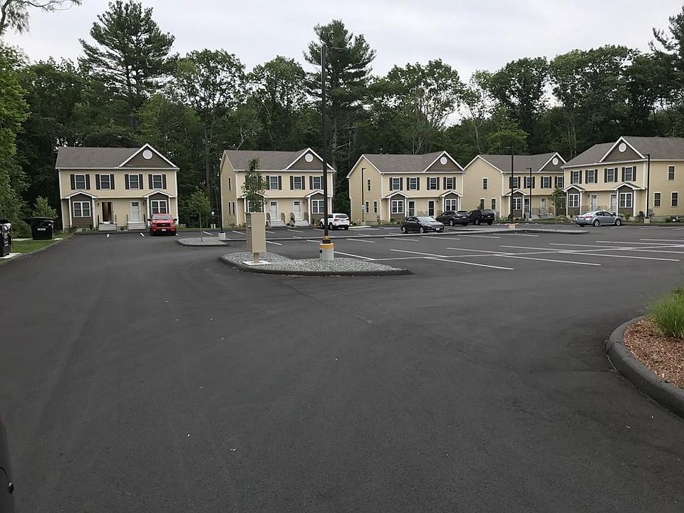 2nd image of 1390 Main St #70
