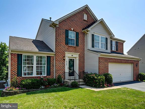 2nd image of 8500 Dolina Ct