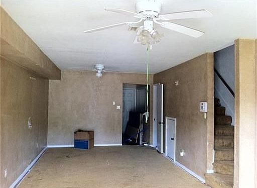 5th image of 15231 Parkwood Dr N