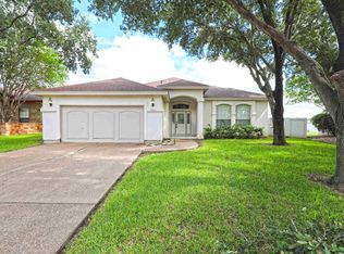 3213 Windfall Rd, Laredo, TX 78045