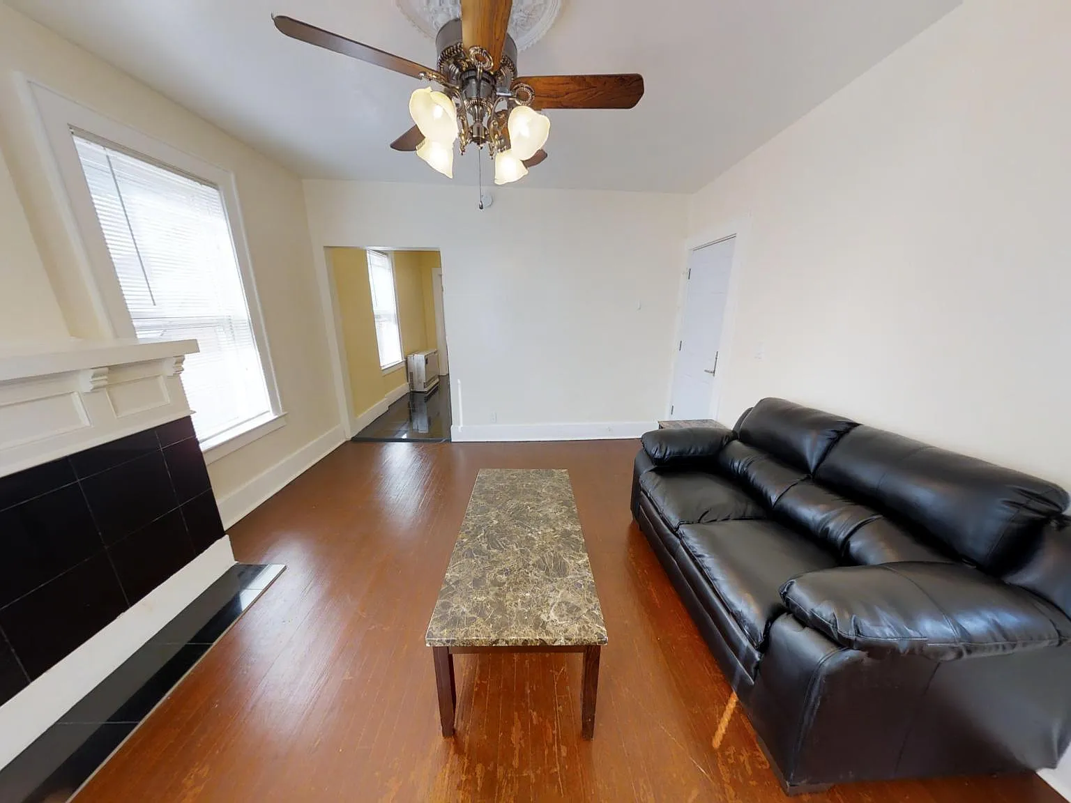 1 bed, $1,400 — Photo 2