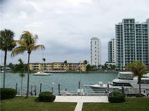 5th image of 7939 West Dr #3
