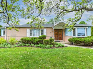 155 Carthage Ln, Hoffman Estates, IL 60169