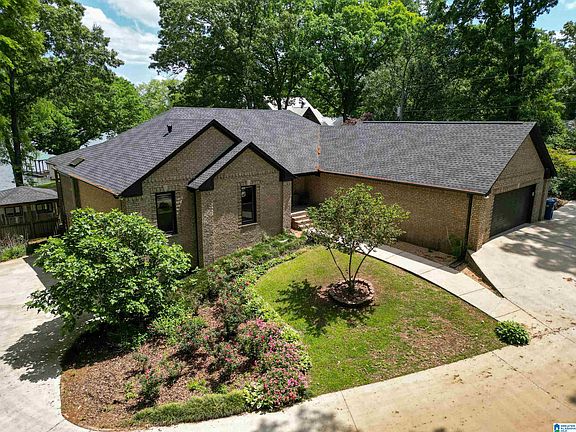 2nd image of 5804 Lee Rd
