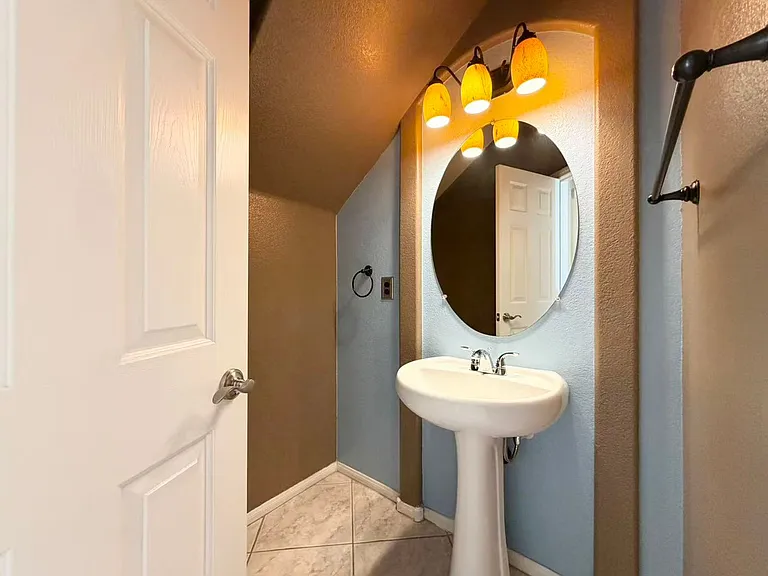 11257 Playa Caribe Ave — Photo 9