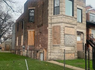 2742 W Polk St, Chicago, IL 60612