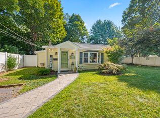 323 Lower Ln, Berlin, CT 06037