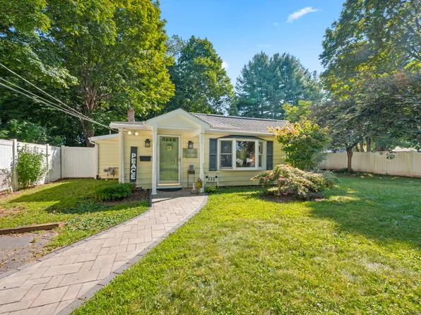 323 Lower Lane, Berlin, CT 06037