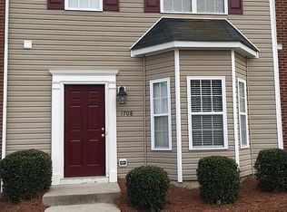 1708 Olivers Crossing Cir, Winston Salem, NC 27127