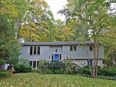 17 Harbor Ln, Harbor Springs, MI, 49740