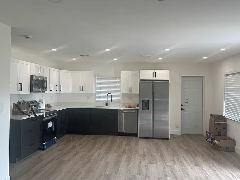 NW 6th Ct — Photo 5