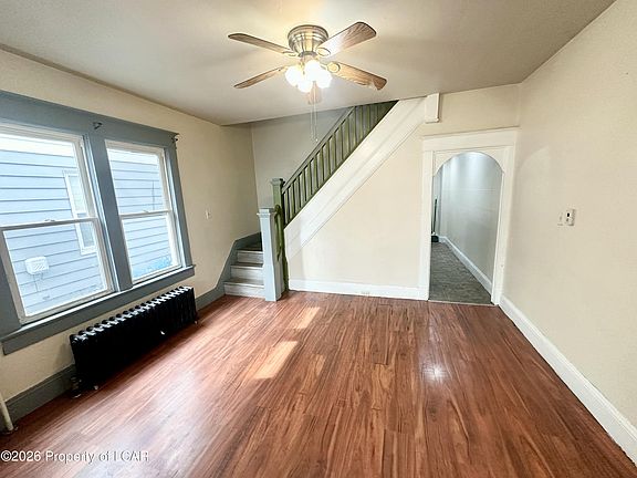 4th image of 105 Schuylkill Ave