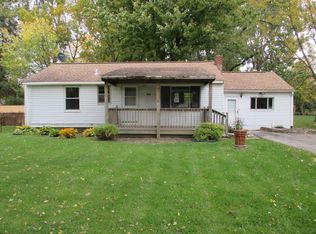 1321 Transue Ave, Burton, MI 48509