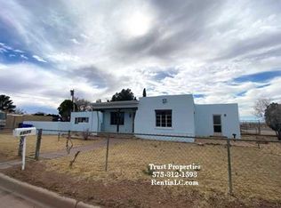 1075 8th St, Las Cruces, NM 88005