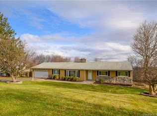 9 E Gate Rd, Danbury, CT 06811