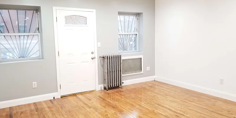 Rented by City Express Realty & Management Corp | media 51