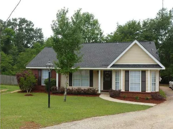 9520 Silverwood Ct, Mobile, AL 36608