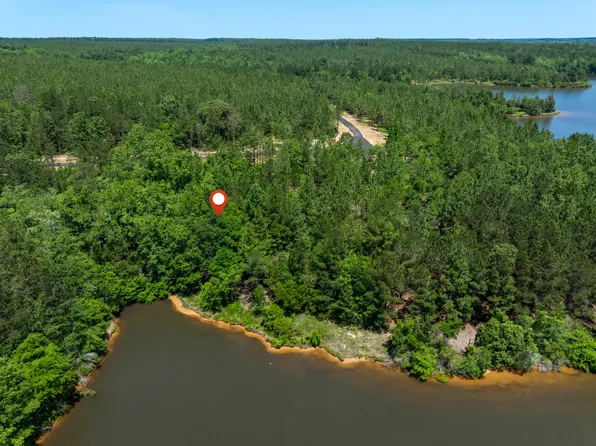 71 Red Wiggler Way, Lumberton, MS 39455