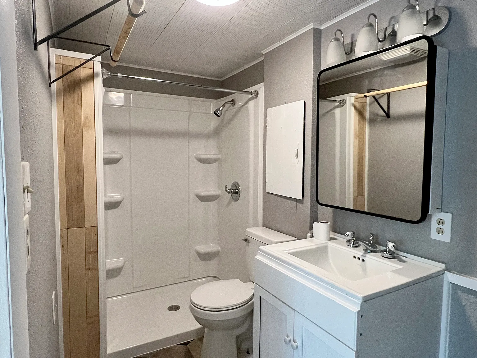 1 bed, 700 sqft, $1,150 — Photo 4