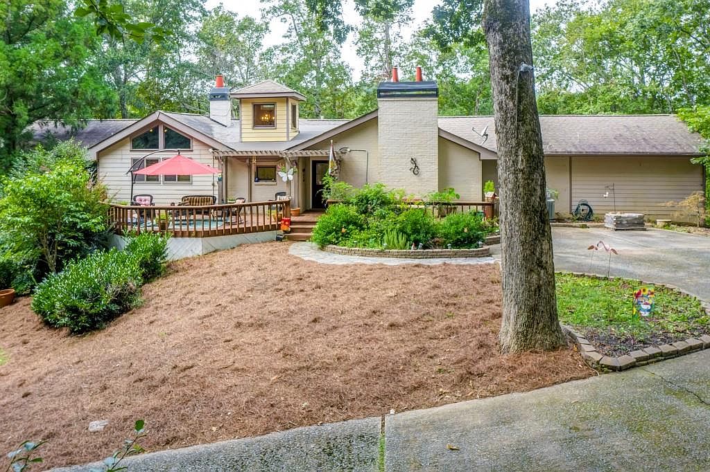 1350 Riverside Rd Roswell Ga Mls Zillow