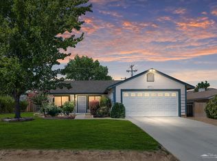 21305 Madre St, Tehachapi, CA 93561