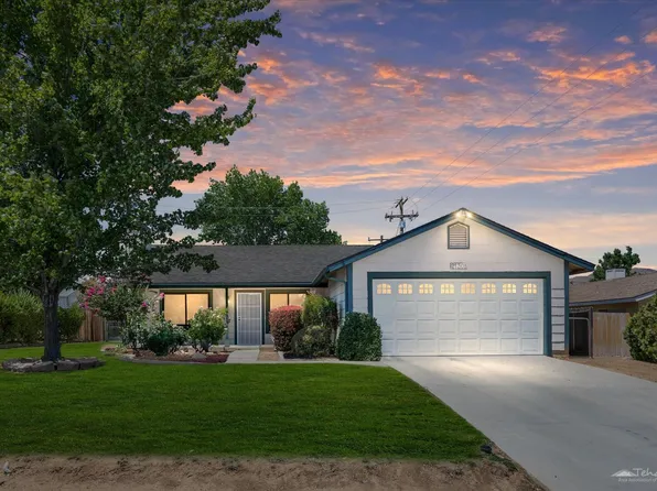 21305 Madre St, Tehachapi, CA 93561