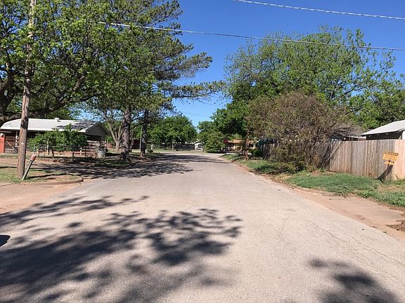 3rd image of 3217 Kenesaw Ave