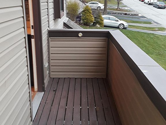balcony