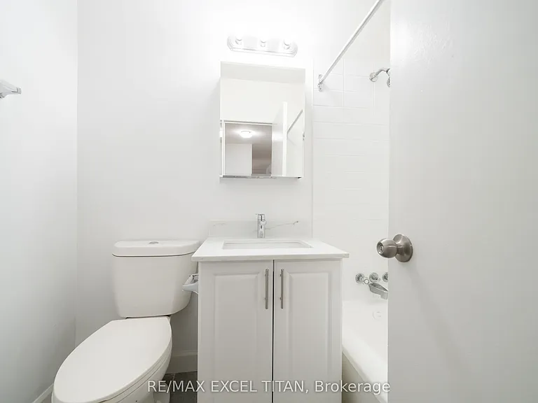 4 Hill Heights Rd #106 — Photo 13