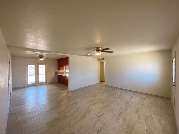2nd image of 1934 Miami Ave