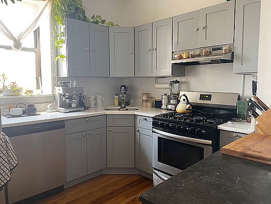 3rd image of 692 Metropolitan Ave #307