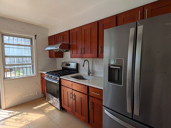 5th image of 6722 198th St #1