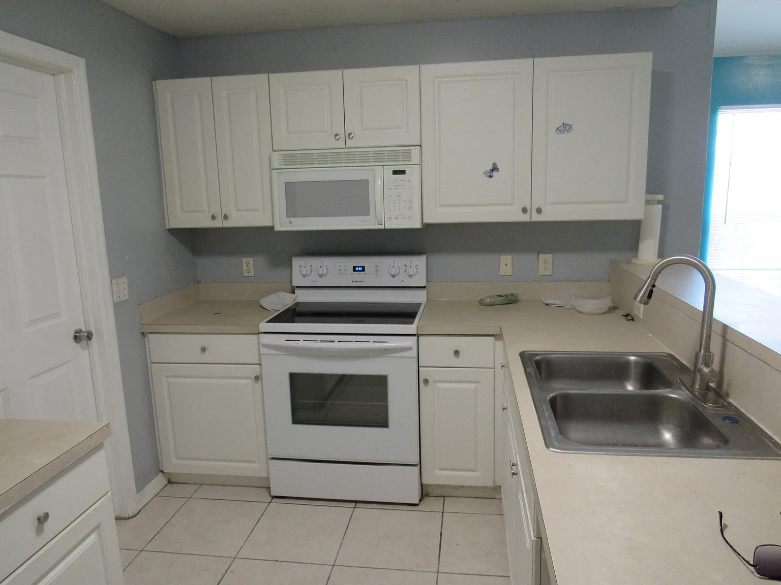 3 bed, 1200 sqft, $1,650 — Photo 3