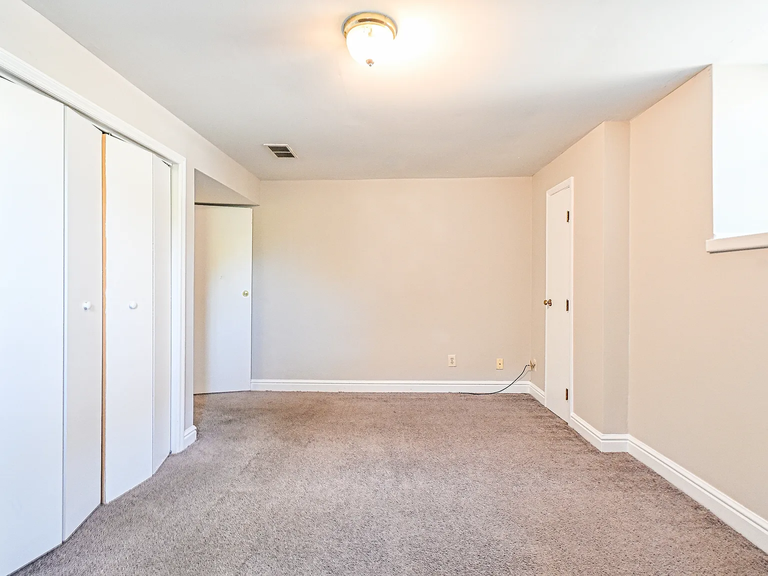 3280 Jefferson Avenue - 1 — Photo 4