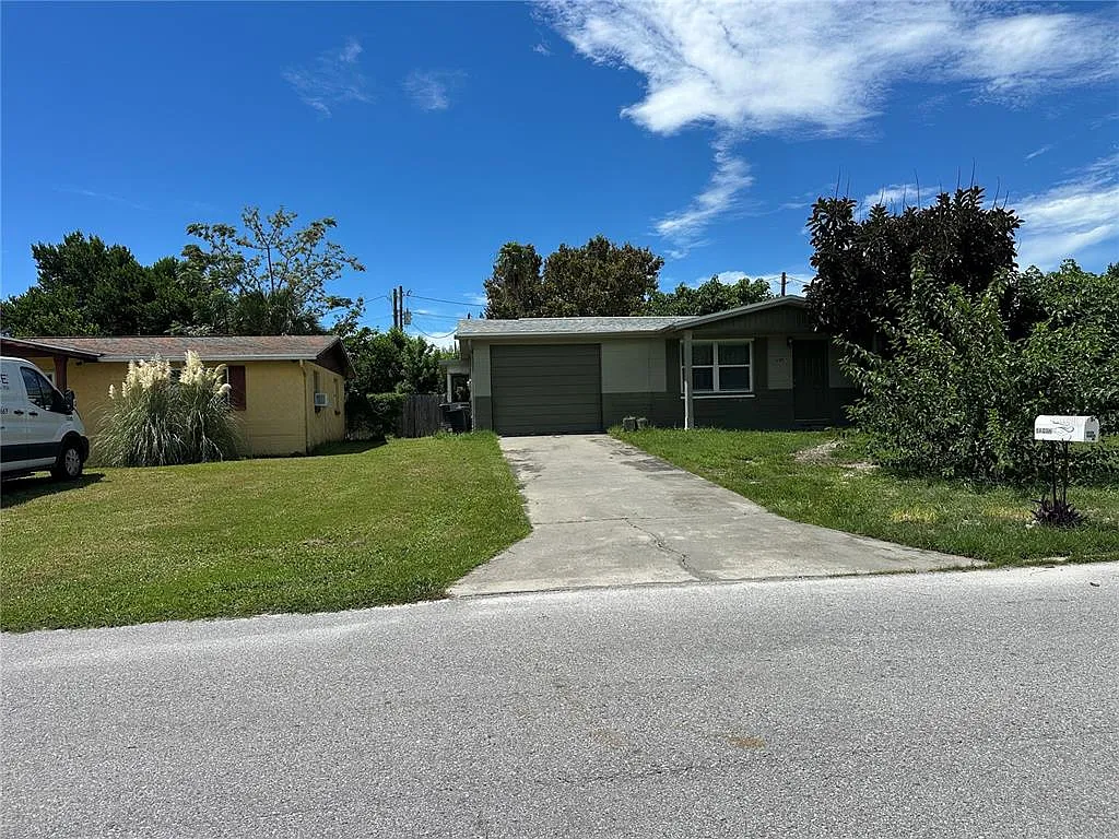 2 bed, 1.0 bath, 1000 sqft, $1,500 — Photo 1