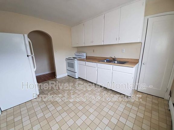 2nd image of 100 South Ave E APT 1