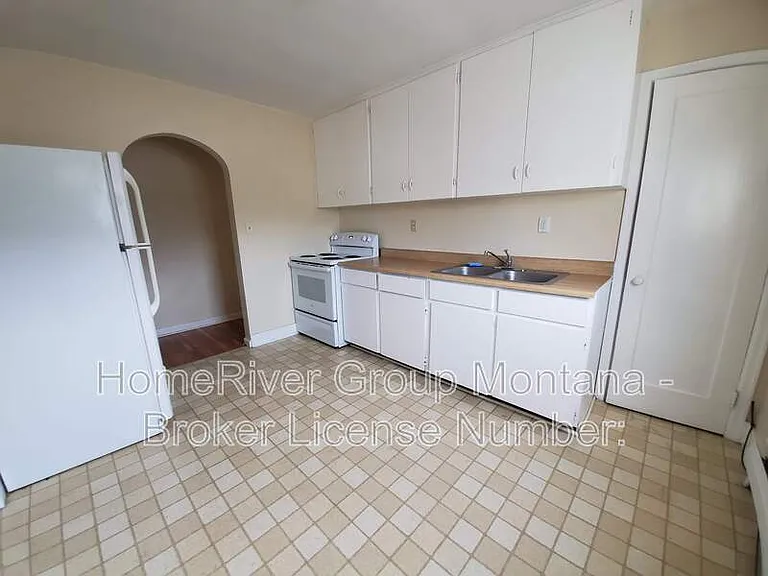 100 South Ave E #1 — Photo 2