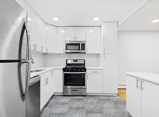 67-35 73rd Pl #2R, Middle Village, NY 11379